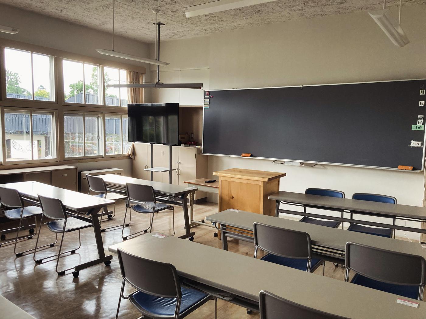 Une salle de classe d'école de langue au Japon